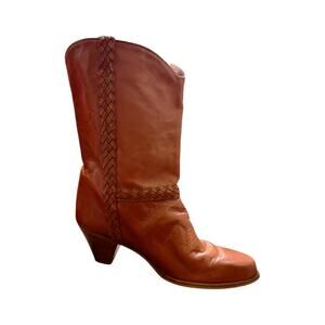 Dingo Women's Heeled Boots in Brown